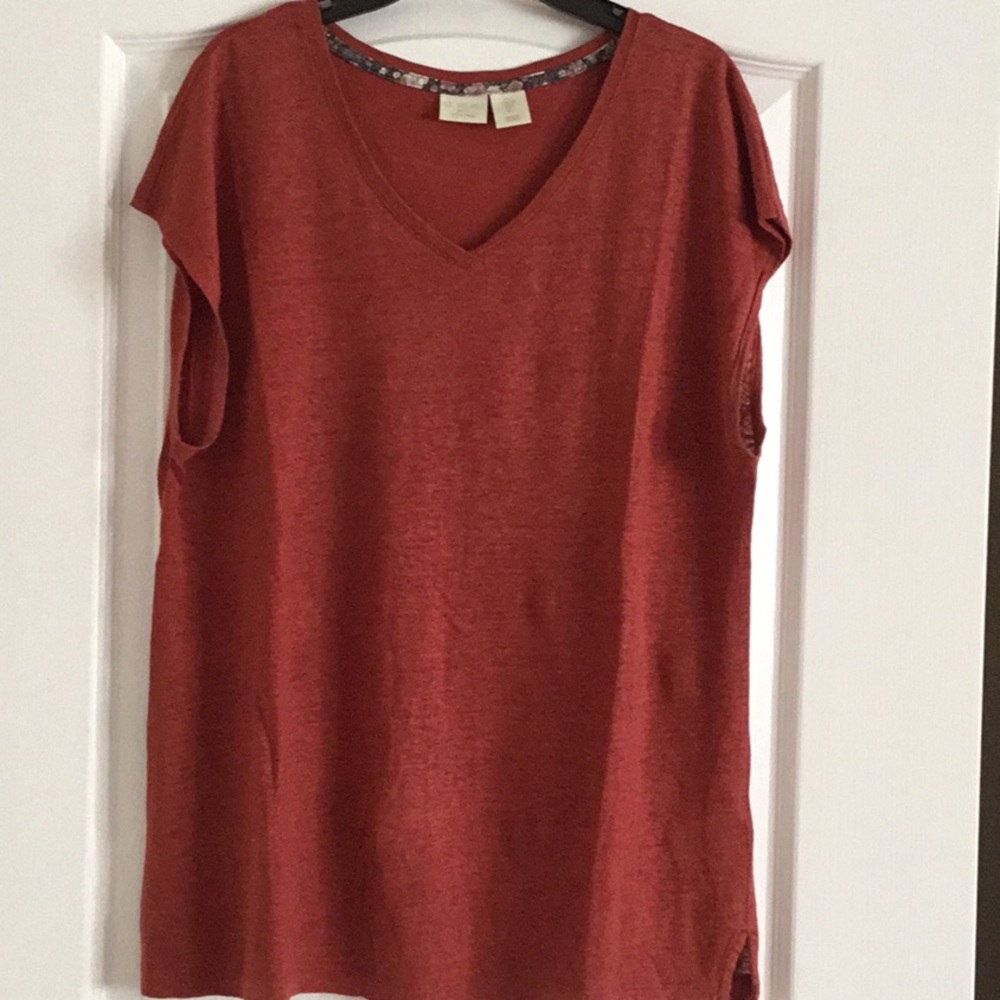 100% linen ST. TROPEZ women’s sleeveless top - size L